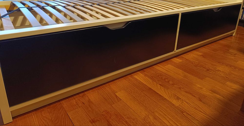 Cama Solteiro IKEA - Duas Gavetas
