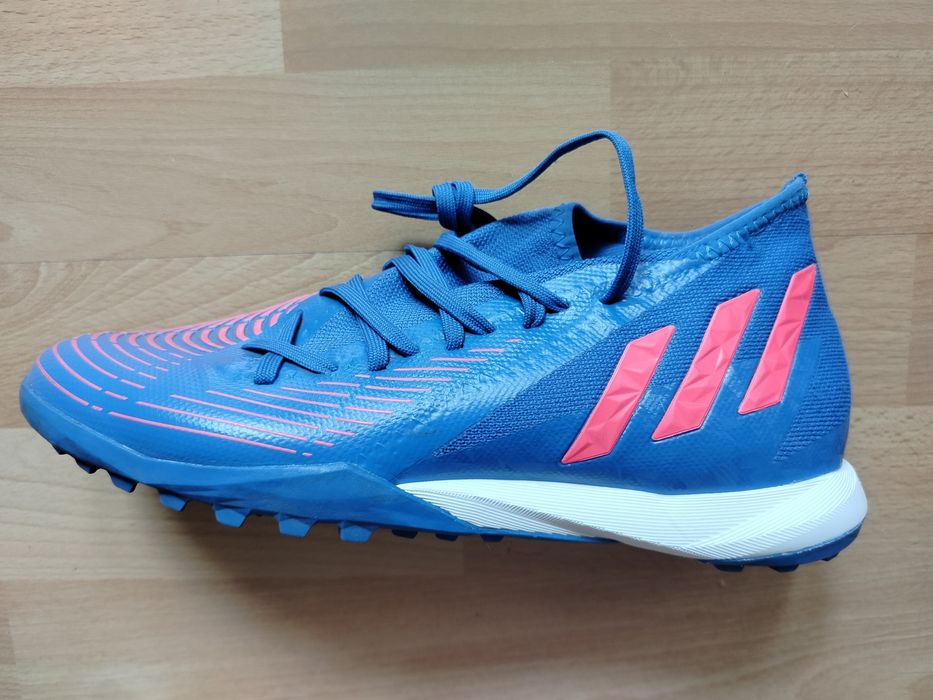 buty piłkarskie TURFY ADIDAS, r.40
