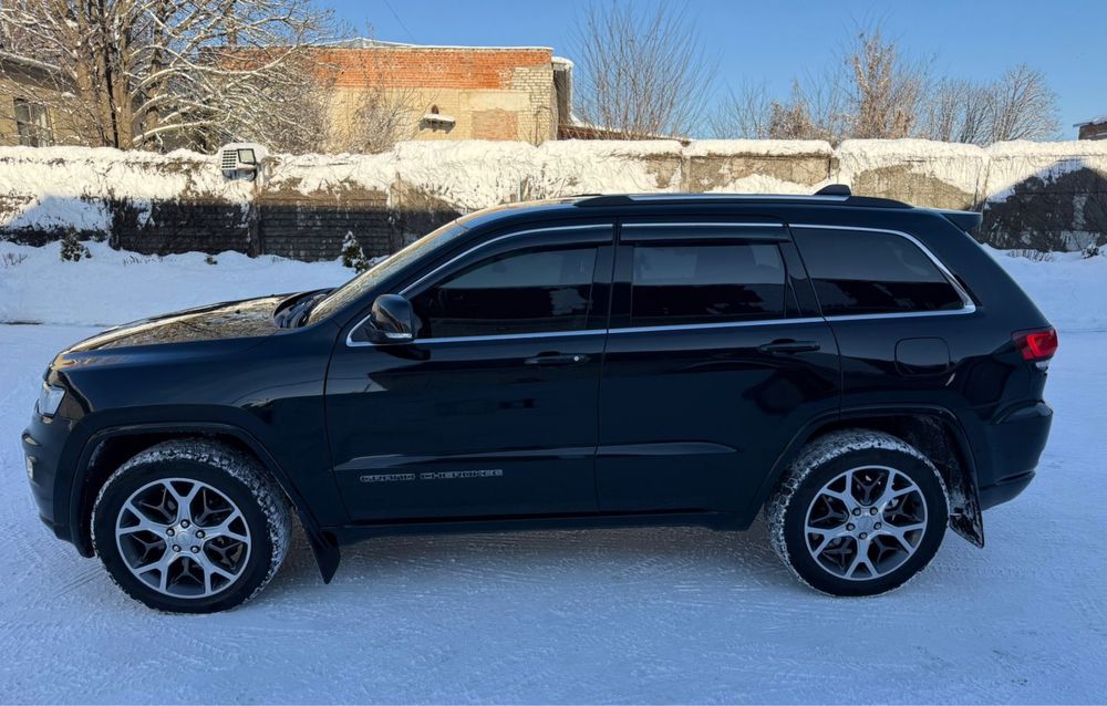 Продається авто Jeep Grand Cherokee 2021 (3.0 дизель)