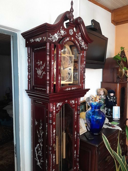 Vendo candeeiro de coluna  com madre perola incrostadasta