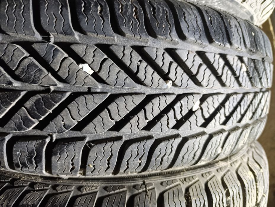 Opony Zimowe 185/65 R15