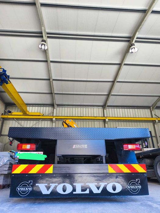 VOLVO FM 2012 + GRUA EFFER C/COMANDO Á DISTÂNCIA