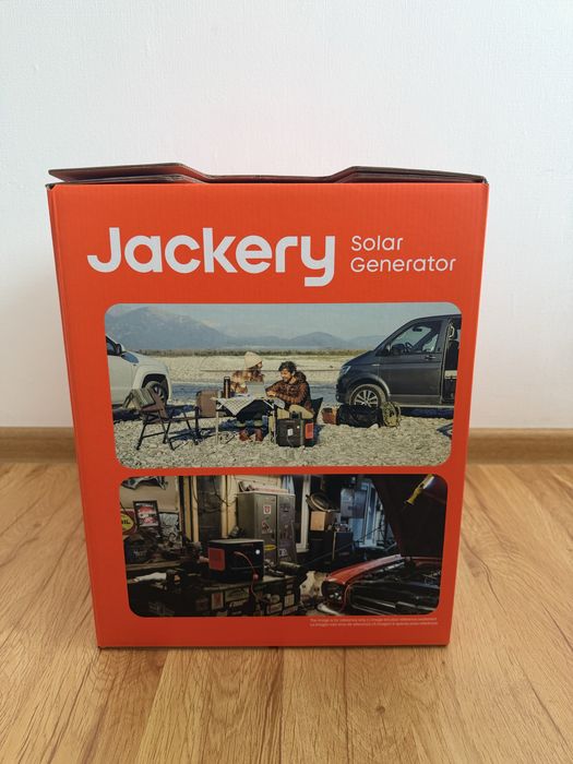 Портативна зарядна станція Jackery Explorer 2000 v2 2042 Wh 2200 W