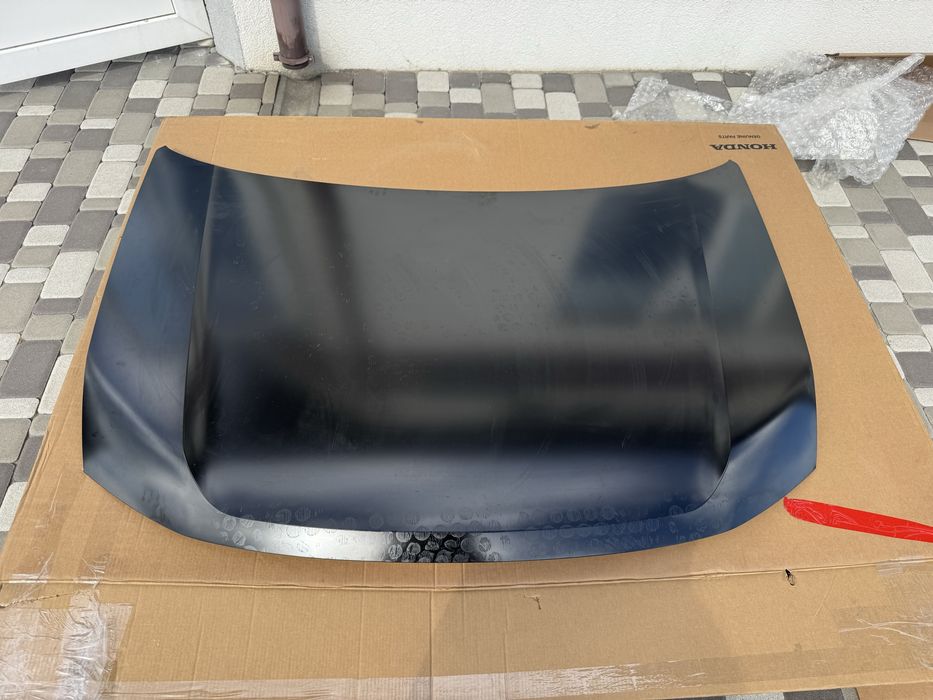 Honda Prologue капот