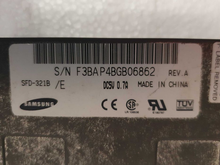 Internal Floppy Disk Drive, Samsung SFD-321B/E, 3.5" - 1.44 MB64550932523521121