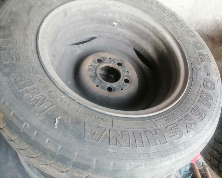 Продам шины 185х65R14