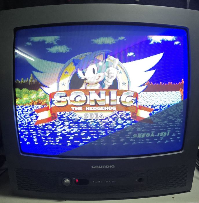Crt Grundig Davio 21