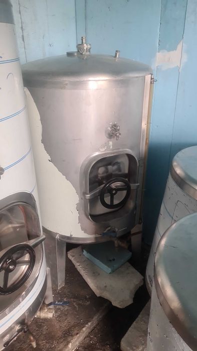 Cubas em Inox para vinho várias Capacidades