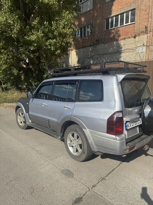 Продам  Паджеро Вагон 3