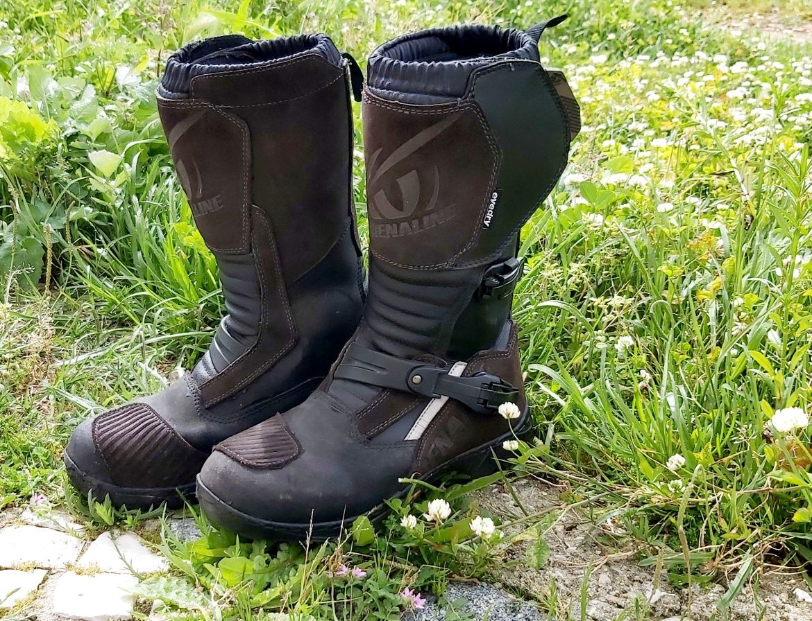 Olx botas hotsell