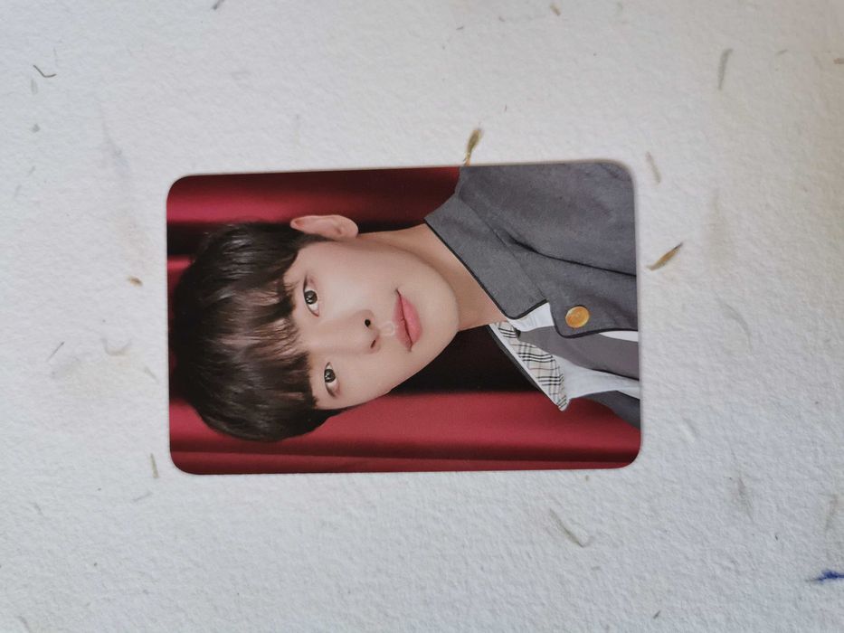 OnlyOneOf KB POB photocard