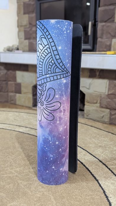 Йога-килимок шукає новий дім!