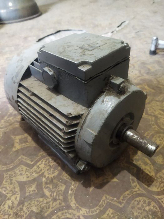 Електродвигуни 1.5, 4, 5.5кВт