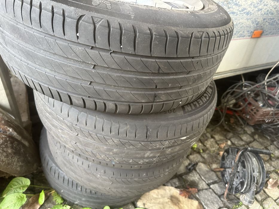 Jantes audi originais com pneu michelin(audi,seat,volkswagen)