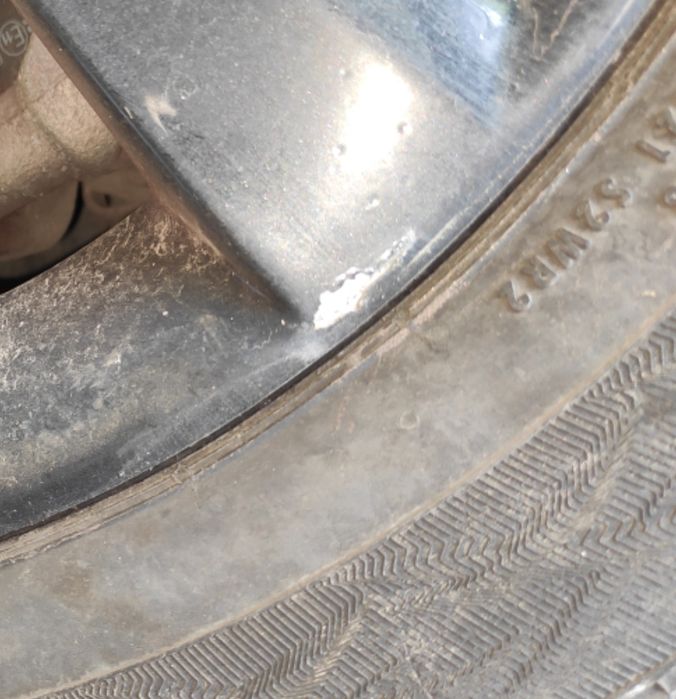 Продам диски с летней резиной на VAG группу r16 (5*112)