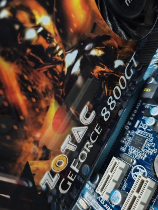 Komputer Retro Windows XP / GeForce 8800GT / AMD AM3".