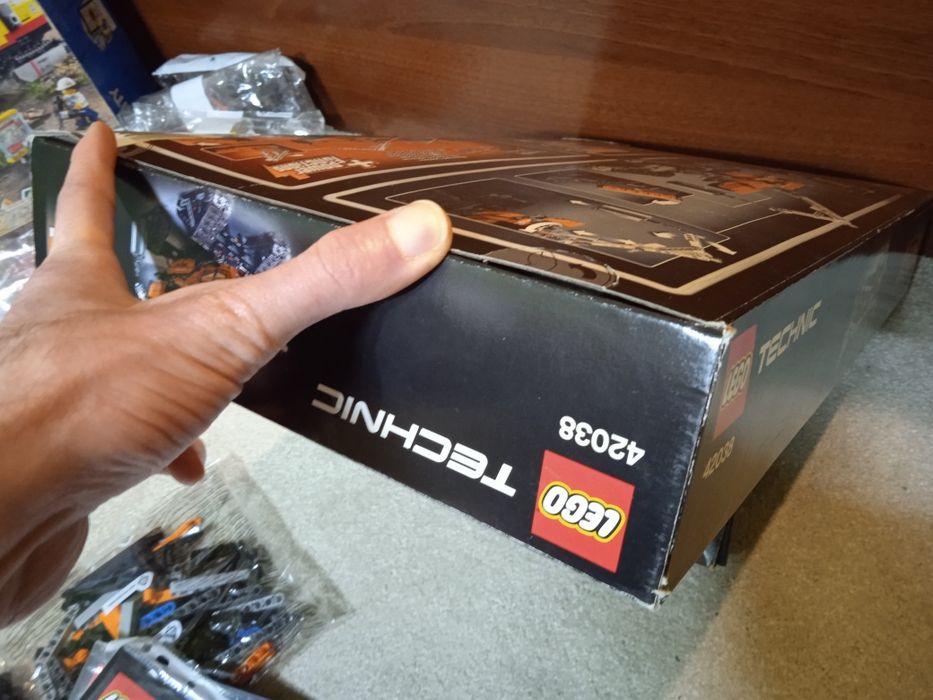 Nowy oryginalny zestaw LEGO Technic 42038 Arctic Truck