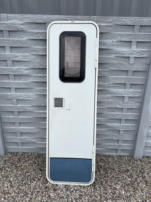 Drzwi Kamper zabudowa Hobby T 600 FC rocznik 2005