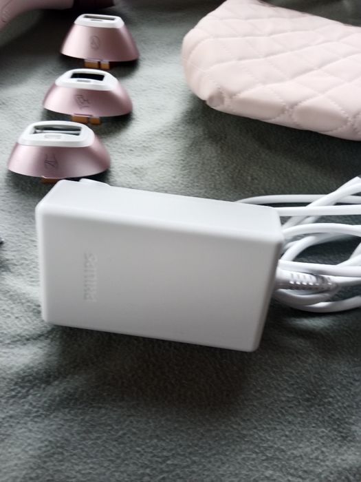 Depilator Philips Lumea BRI 977