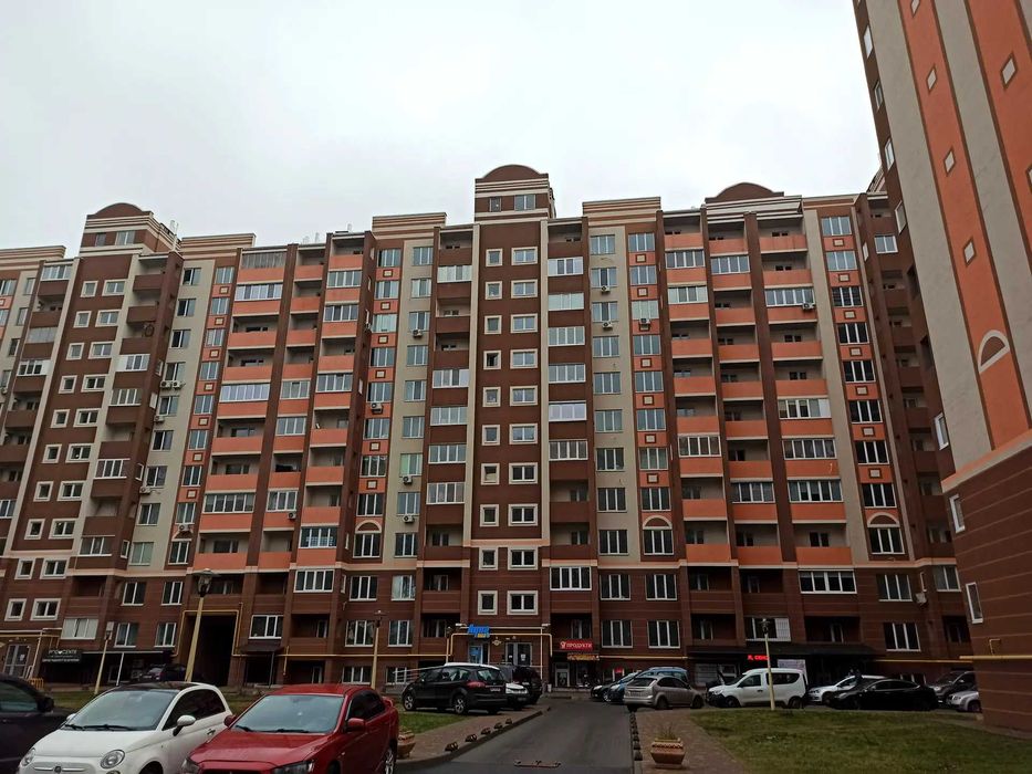 Продаж кладовки ПЕтрівський квартал