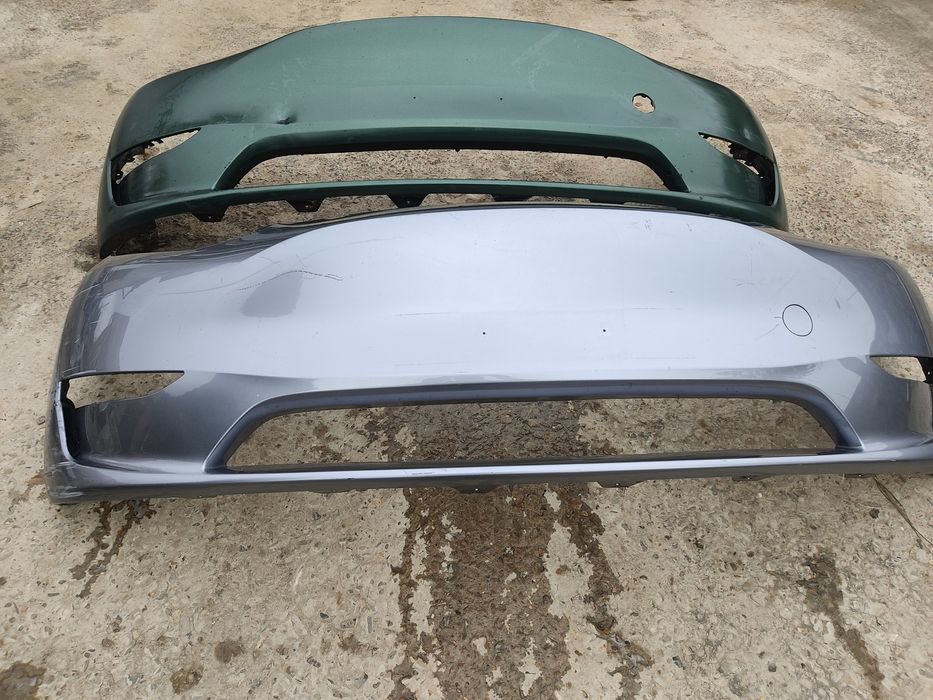Передній бампер Tesla model Y