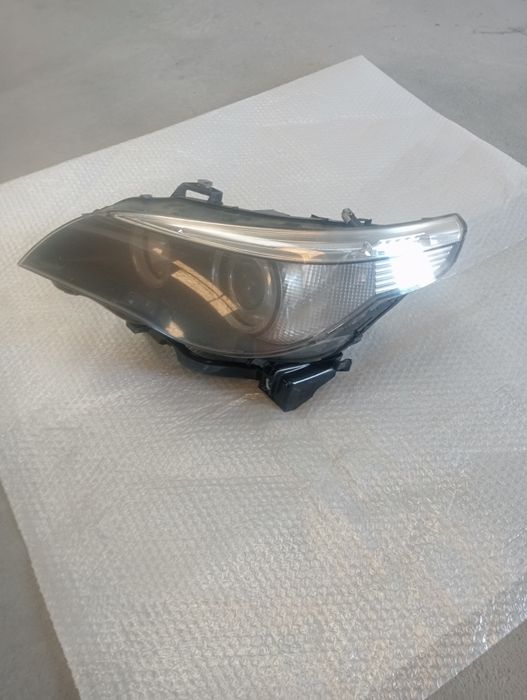 Faro esquerdo BMW 525