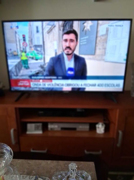 Smart TV FUL HD  blaupunkt 43 "