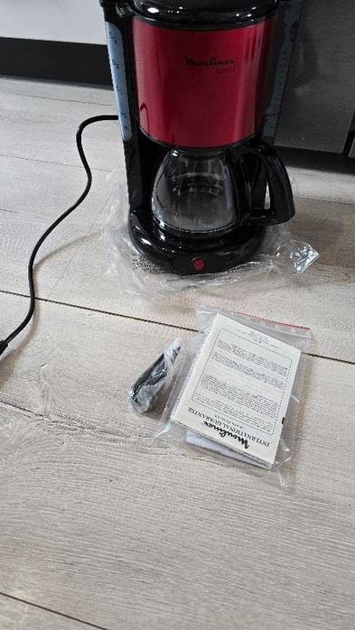 Moulinex FG360D Subito przelewowy ekspres do kawy szklany dzbanek 1,25