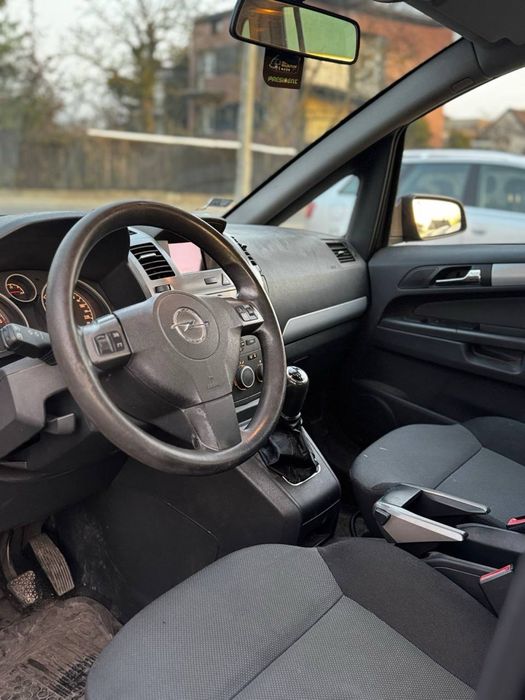 Opel Zafira 1.9 Diesel*7Osob*DlugieOplaty*NowyRozrzad*Gwarancja*Zamian