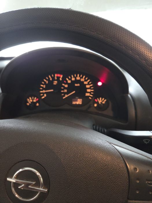 Opel corsa C 1.3 CDTI