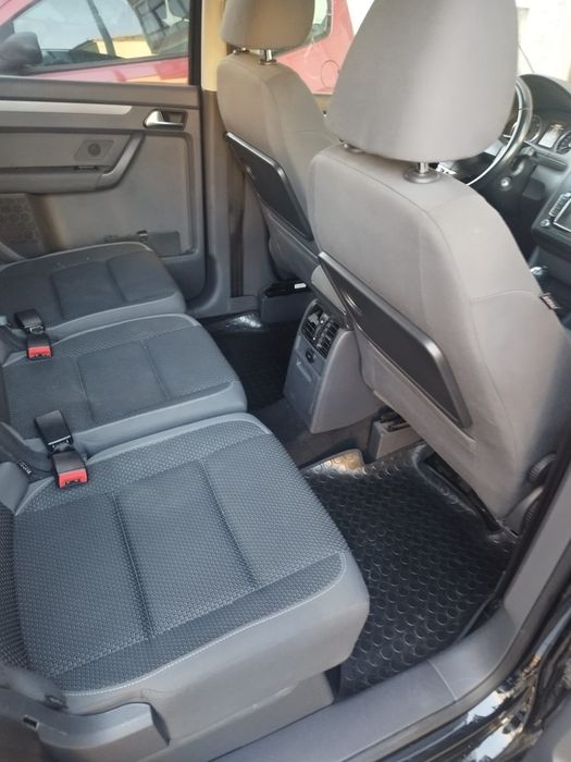 Volkswagen Touran 1.6 TDI DSG de 2011