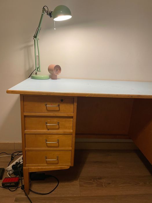 biurko modern dizajn bauhaus