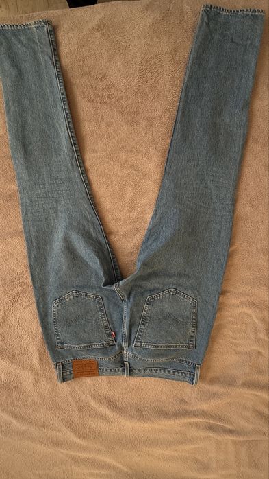 Чіноси Boss Джинси Levis 512 premium Чіноси Cacharel ( 900 грн за кожну річ)