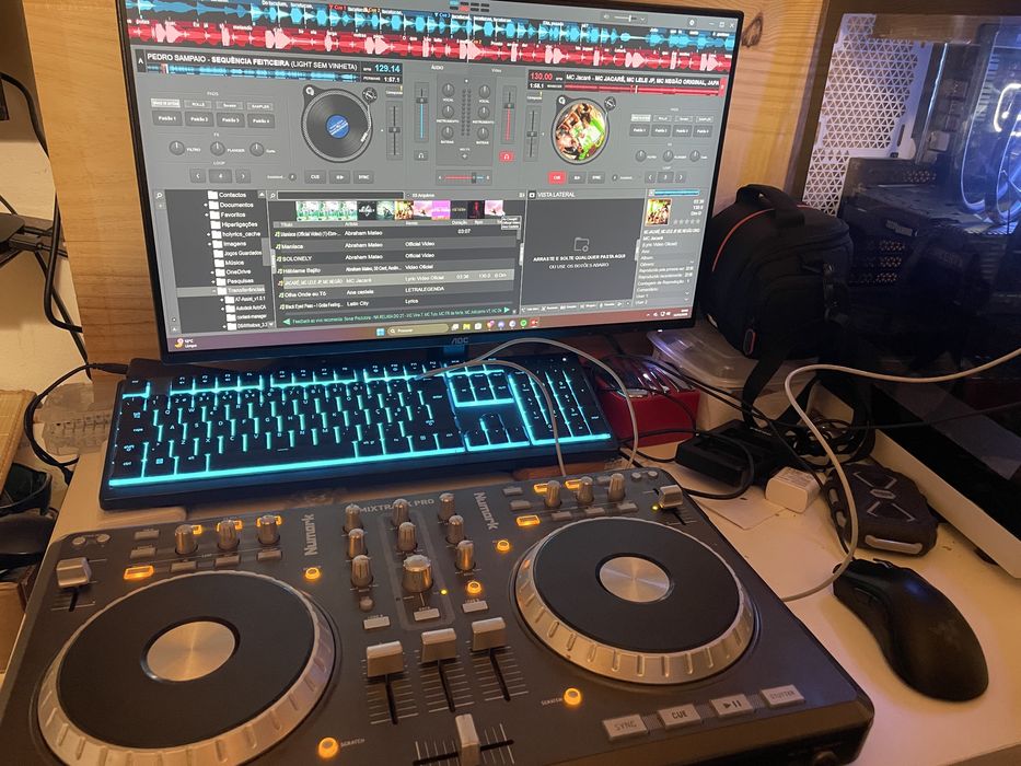 Numark Mixtrack Pro Controller446627694448496643