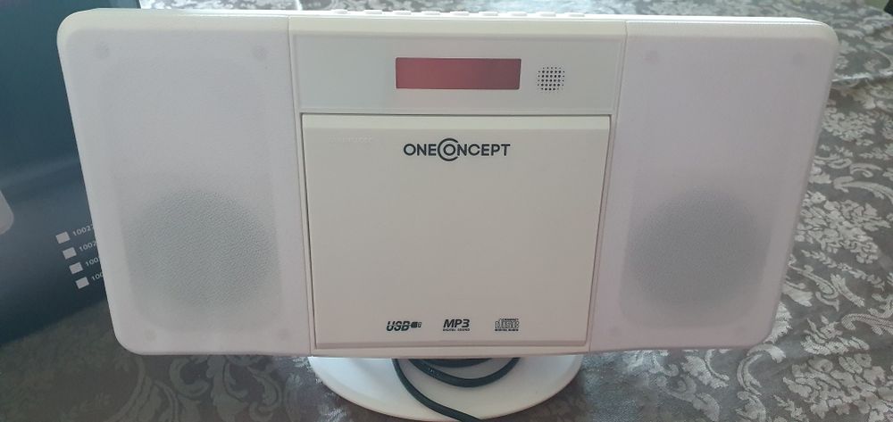 Leitor de cd, radio e Bluetooth