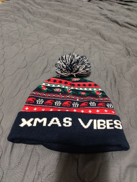 Czapka zimowa z pomponem Xmas Vibes