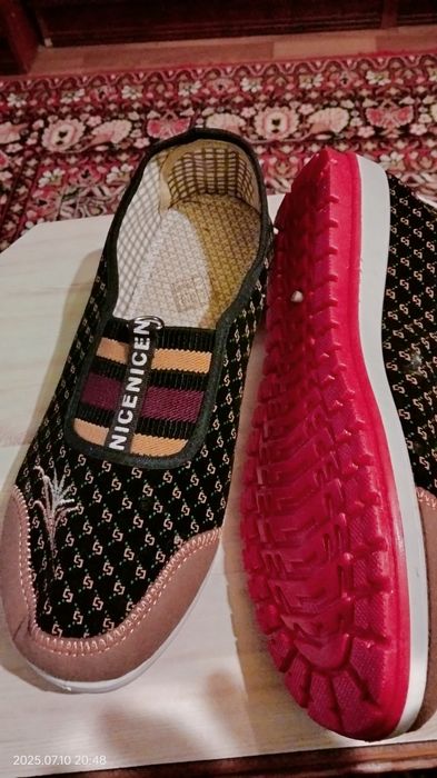 Женские макасины