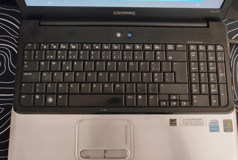 Portátil HP Compaq Q61