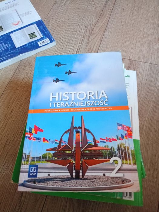 Historia i teraźniejszość