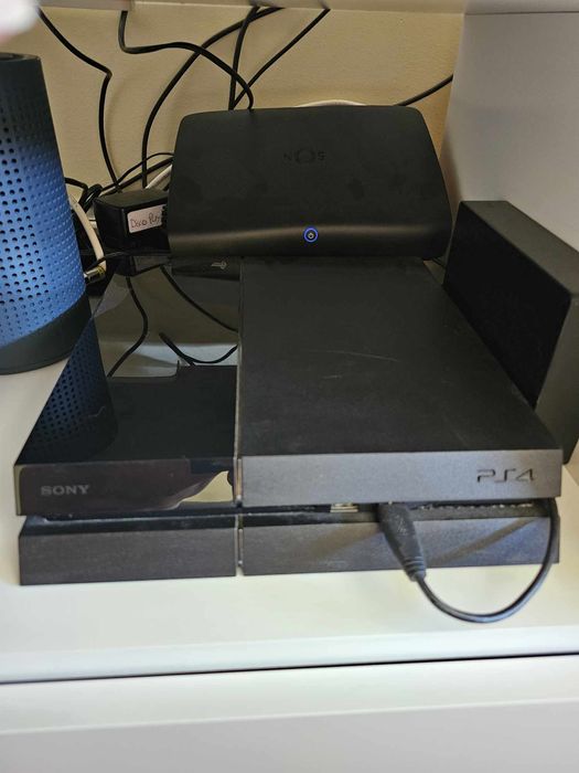 PS4 + PSVR1 + 3 Comandos, 5 Jogos, 2 Moves, AIM, Câmera