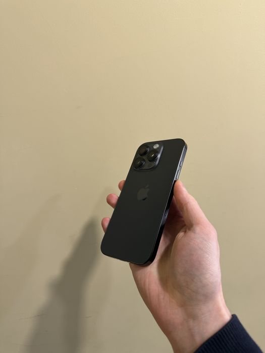 Б/у Iphone 16 Pro 256 Black Titanium ідеальний стан