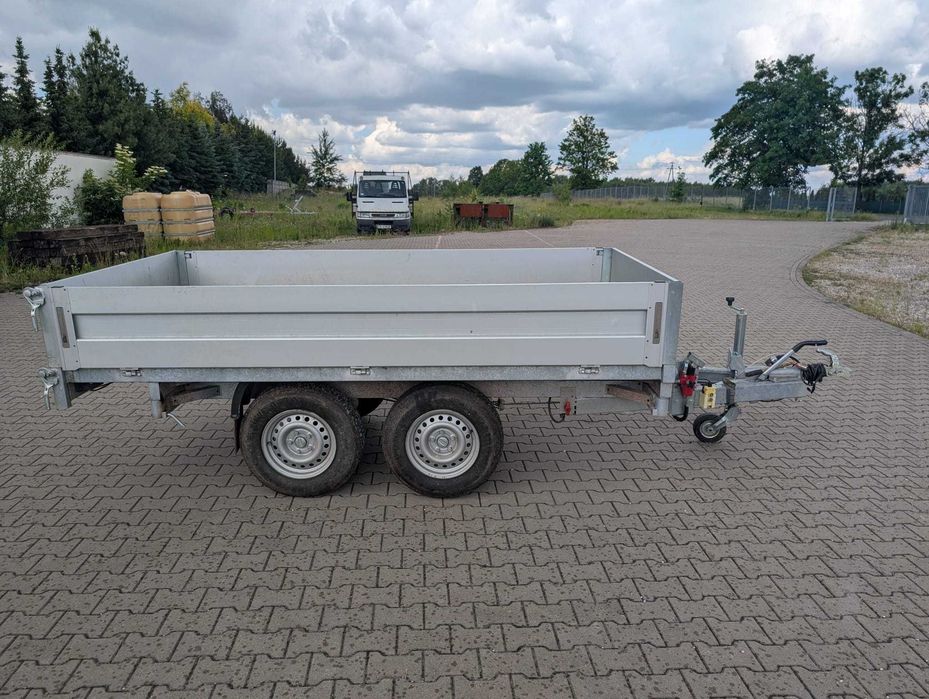 Przyczepa samochodowa wywrotka ładowność 2000kg 2t kiper 3 stronny