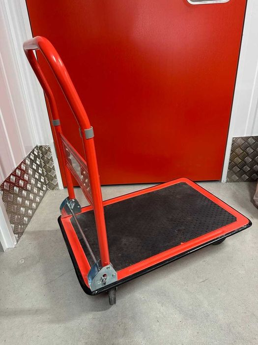 Wózek transportowy platformowy (platform trolley / wózek magazynowy)