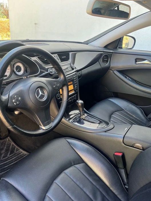 Mercedes Benz CLS 320 AMG IUC pago