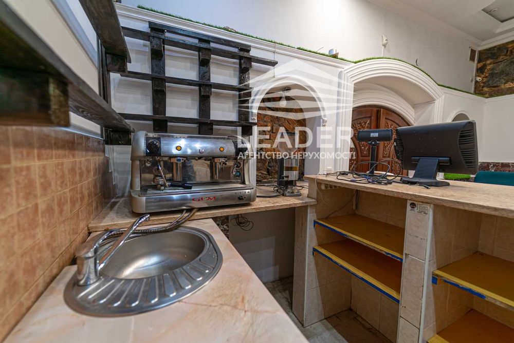 Продам приміщення-ЦЕНТР МІСТА!