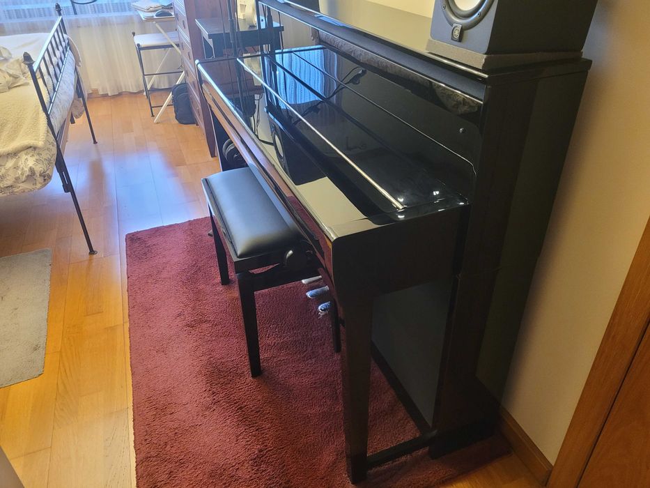 Piano Digital Yamaha CLP-685PE