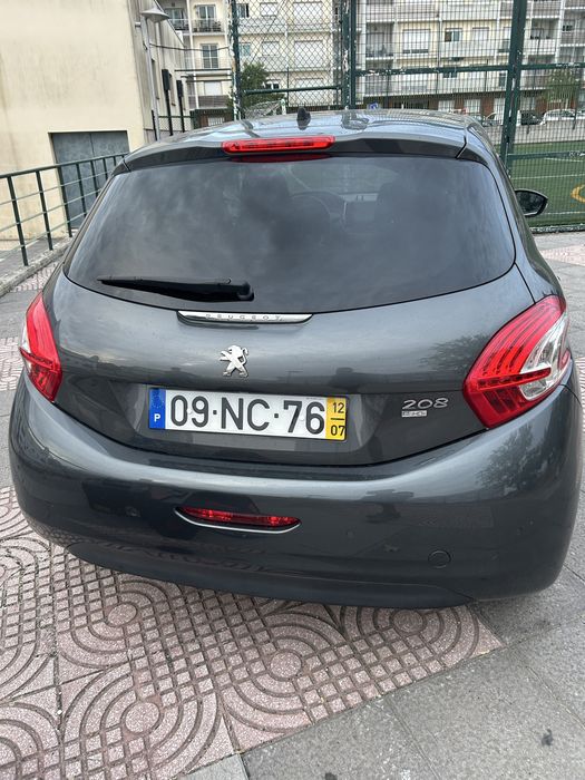 Peugeot 208 e-HDI 115 cv