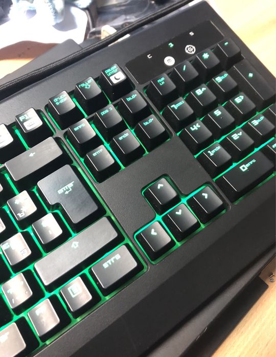 Клавиатура Razer BlackWidow Ultimate 2016 (RZ03-01700600-R3G1): 999 грн ...