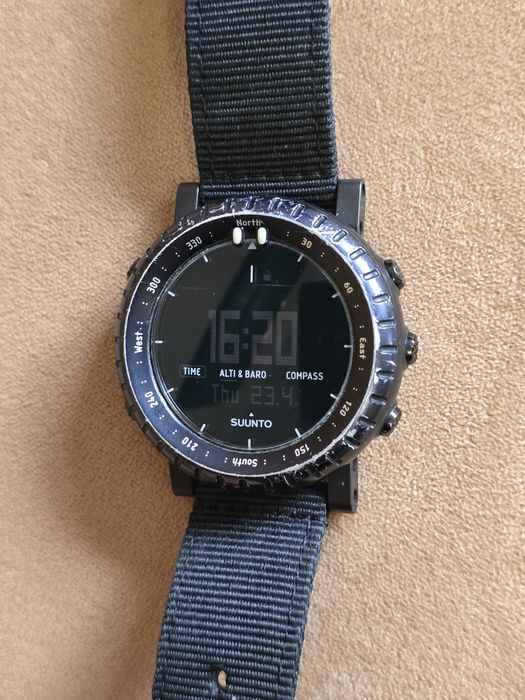 suunto core - купити наручний годинник Suunto - Ціна на OLX.ua