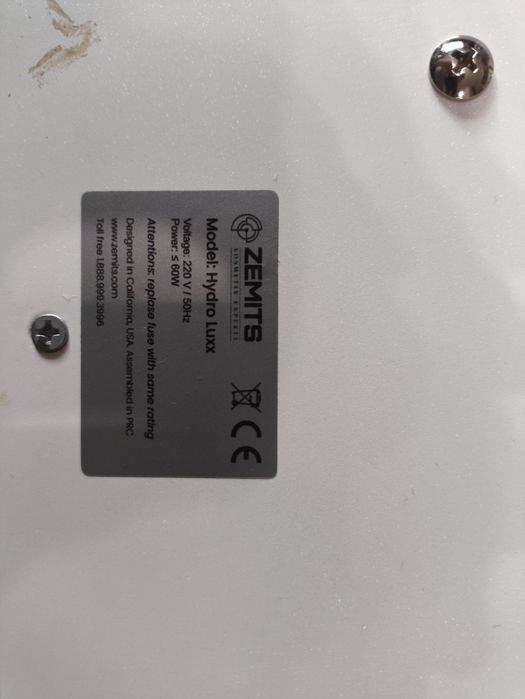 Zemits HydroLux для гідродермобразії